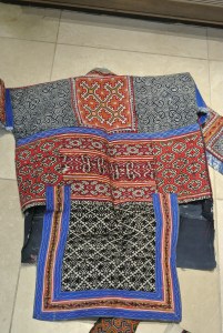 vintage Chinese Minority textile - detail 